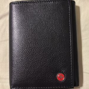 Alpine Swiss men's black trifold genuine leather wallet.  NWT
